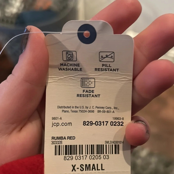 Red St. John's Bay Classic V Neck - Picture 7 of 8